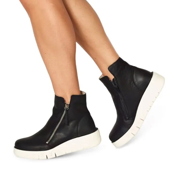 Mix Mooz Lando Wedge Sneaker - Picture 3 of 13